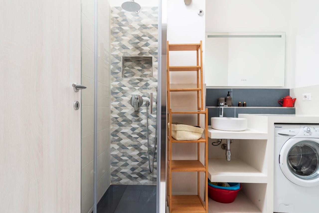 Cozy Apartment Near Central Station Milano Ngoại thất bức ảnh